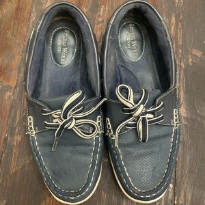 Studio Works Navy Women’s Boat Shoes